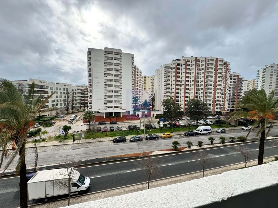 Apartamento T1 para Venda em Portimão Foto 16