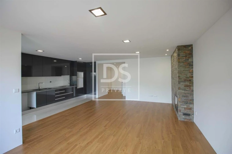 Apartamento T3 para Venda em Nogueira, Fraião e Lamaçães Foto 2