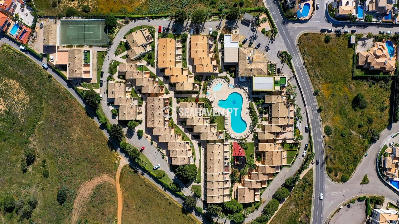 Moradia T2 para Venda em Albufeira e Olhos de Água Foto 23