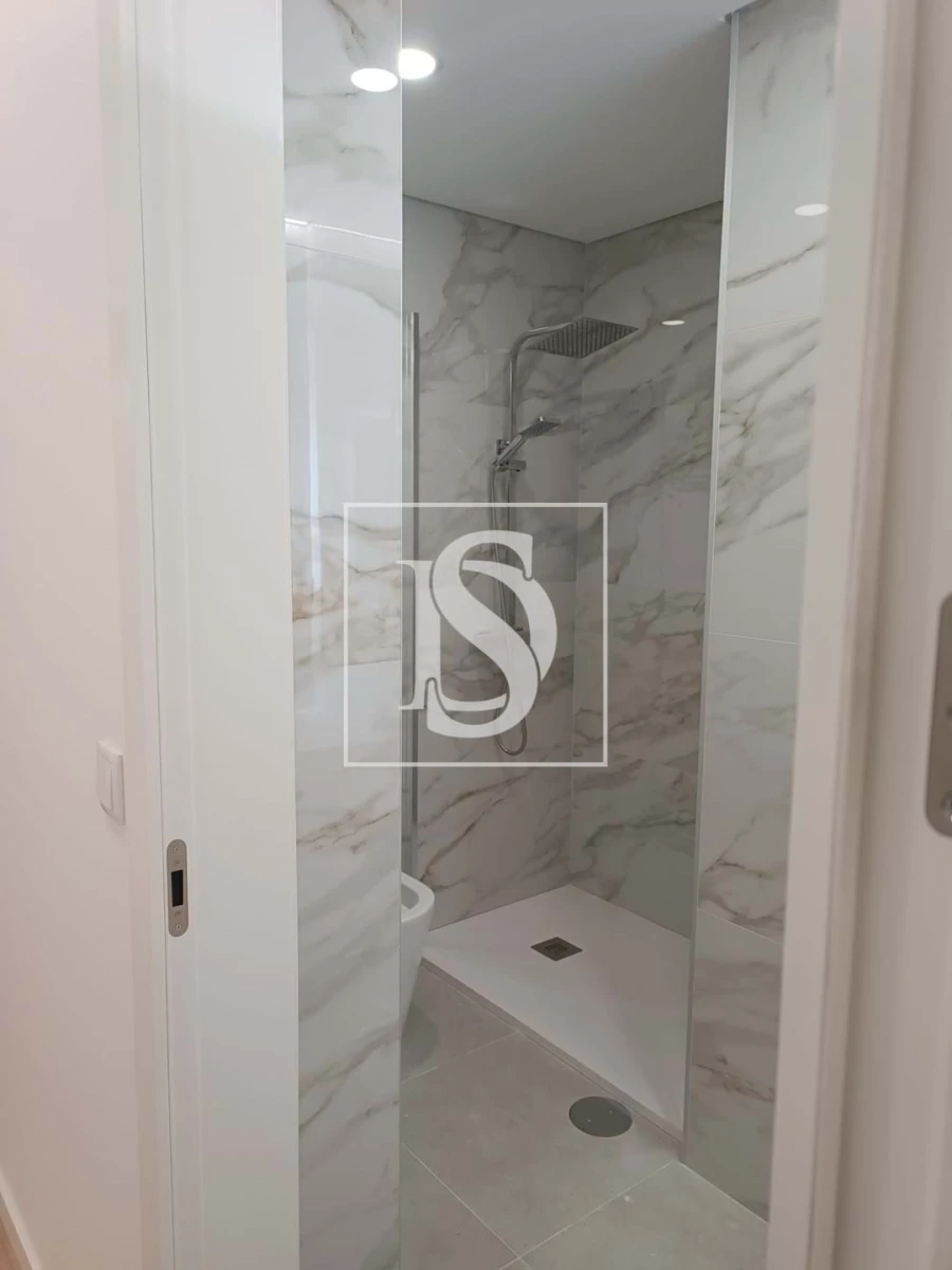 Apartamento T2 para Venda em Santa Maria Maior e Monserrate e Meadela Foto 7