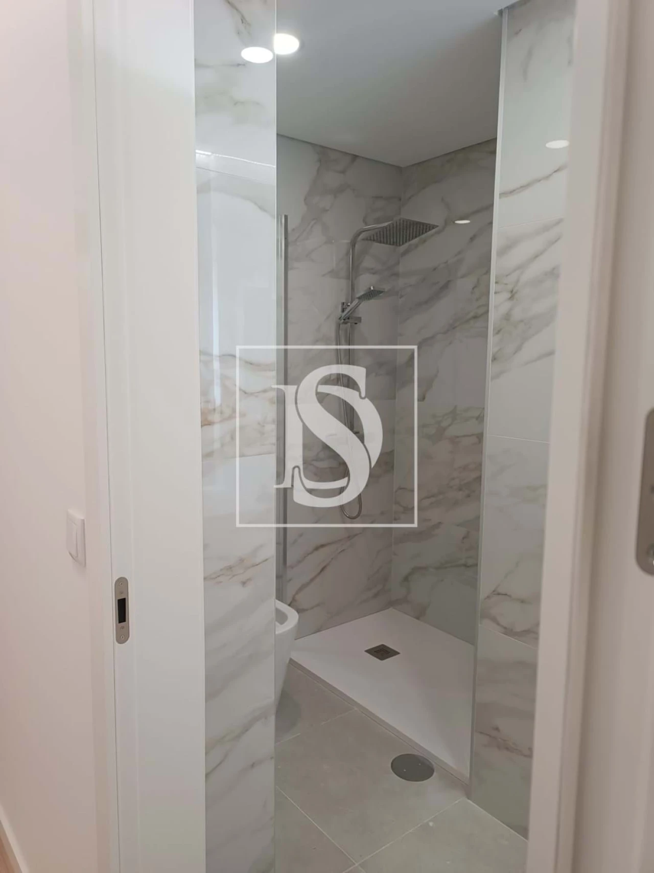 Apartamento T2 para Venda em Santa Maria Maior e Monserrate e Meadela Foto 7