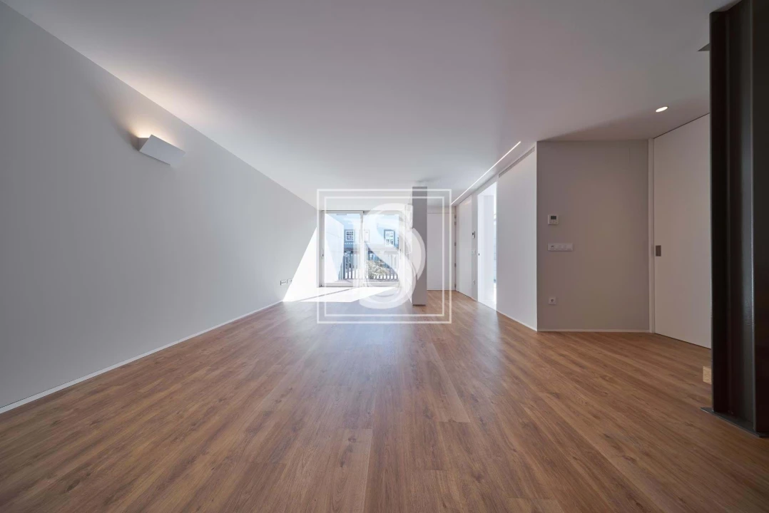 Moradia T3 para Venda em Santa Maria Maior e Monserrate e Meadela Foto 14