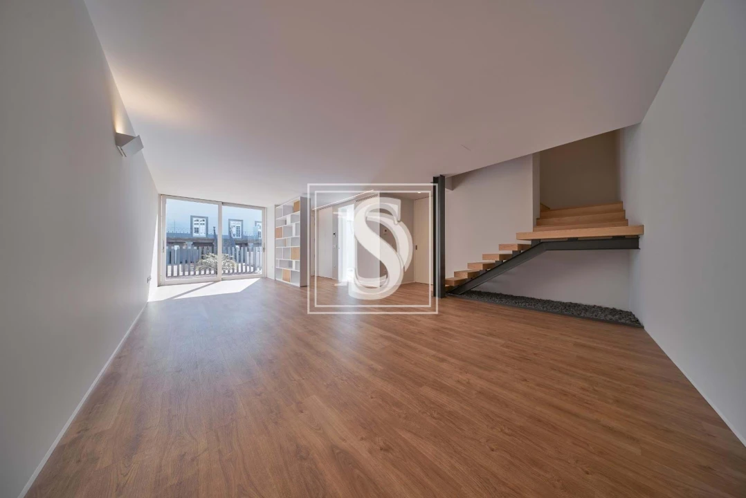 Moradia T3 para Venda em Santa Maria Maior e Monserrate e Meadela Foto 3