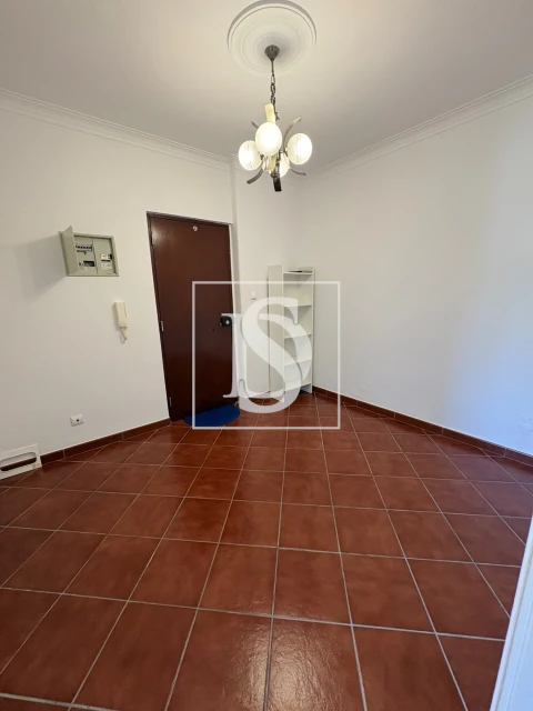 Apartamento T2 para Arrendamento em Oeiras e São Julião da Barra, Paço de Arcos e Caxias