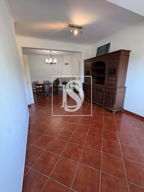 Apartamento T2 para Arrendamento em Oeiras e São Julião da Barra, Paço de Arcos e Caxias