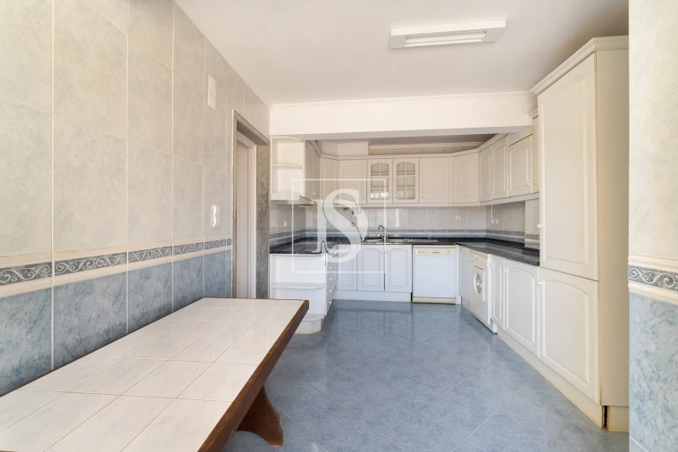 Apartamento T2 para Arrendamento em Oeiras e São Julião da Barra, Paço de Arcos e Caxias Foto 11