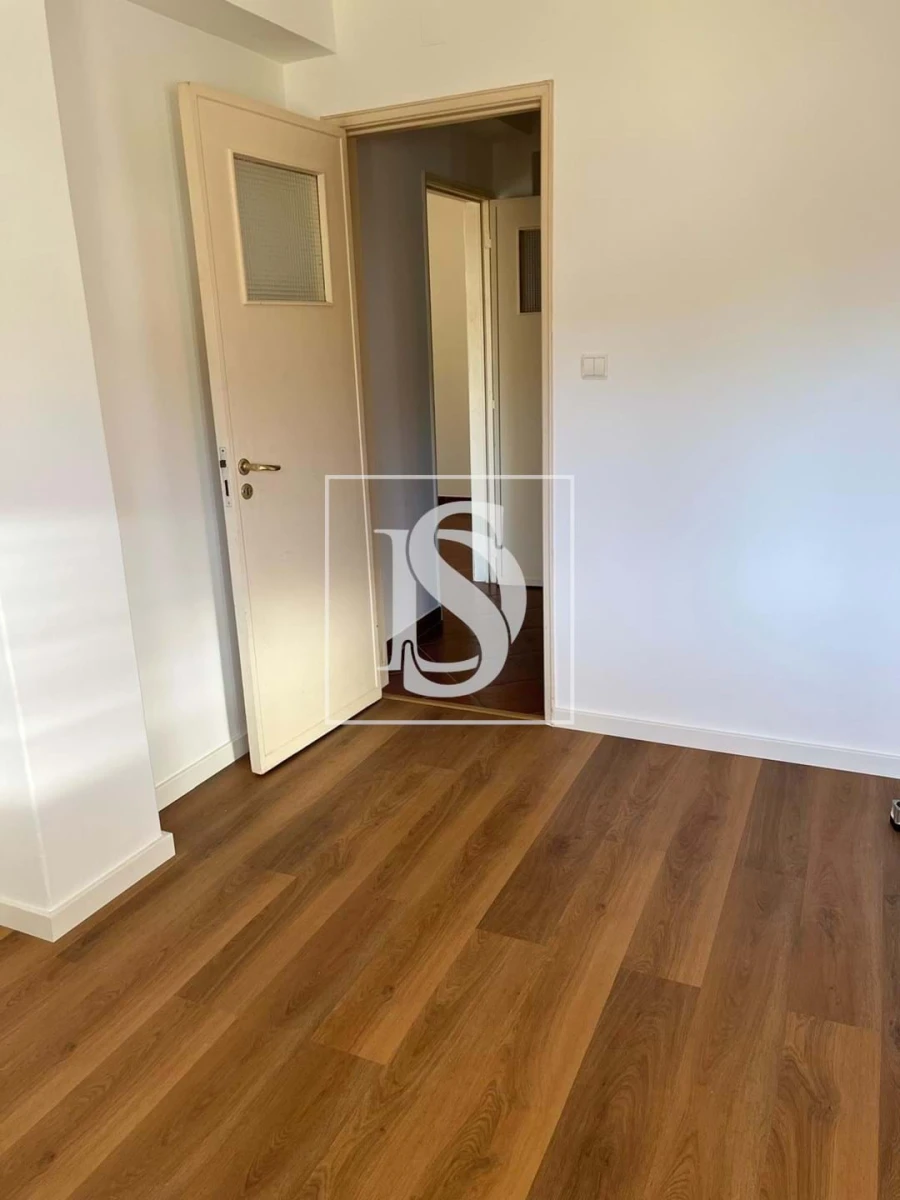 Apartamento T2 para Arrendamento em Oeiras e São Julião da Barra, Paço de Arcos e Caxias Foto 2