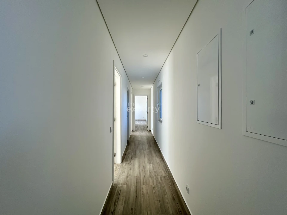 Moradia T4 para Venda em Altura Foto 14