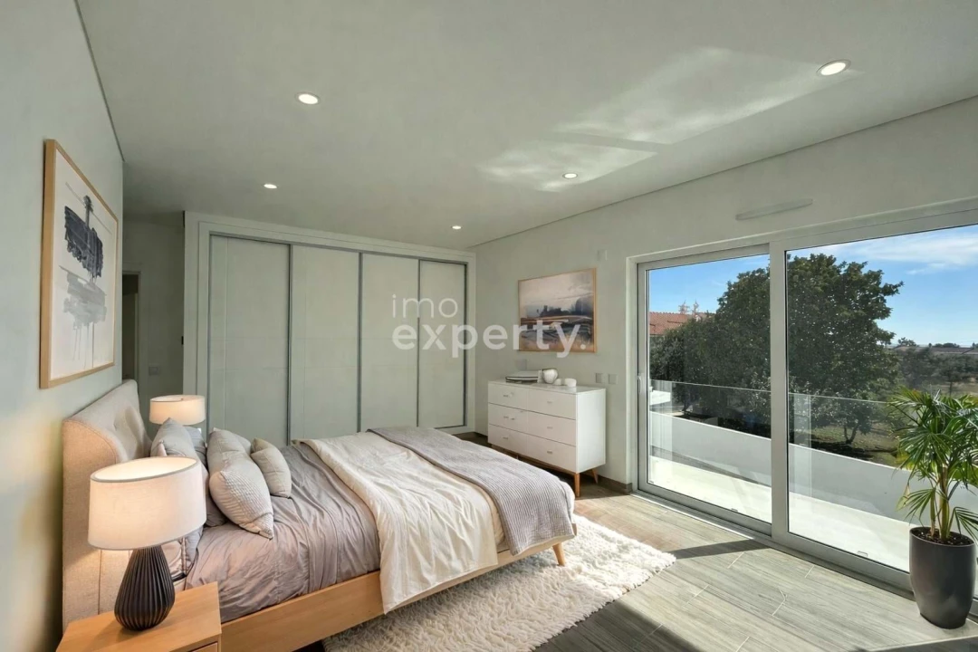 Moradia T4 para Venda em Altura Foto 40