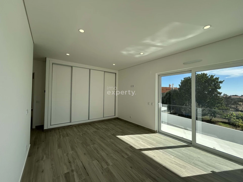 Moradia T4 para Venda em Altura Foto 39