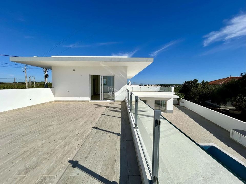 Moradia T4 para Venda em Altura Foto 47