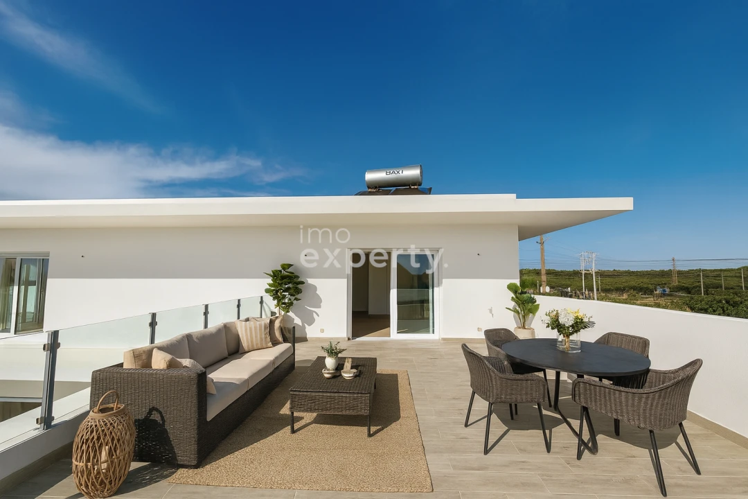 Moradia T4 para Venda em Altura Foto 3