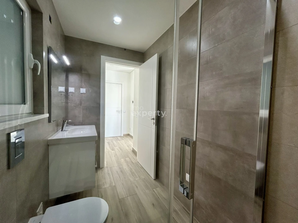 Moradia T4 para Venda em Altura Foto 44