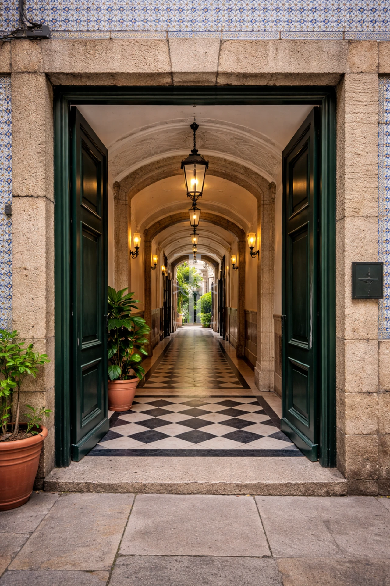Moradia T14 para Venda em Cedofeita, Santo Ildefonso, Sé, Miragaia, São Nicolau e Vitória Foto 2