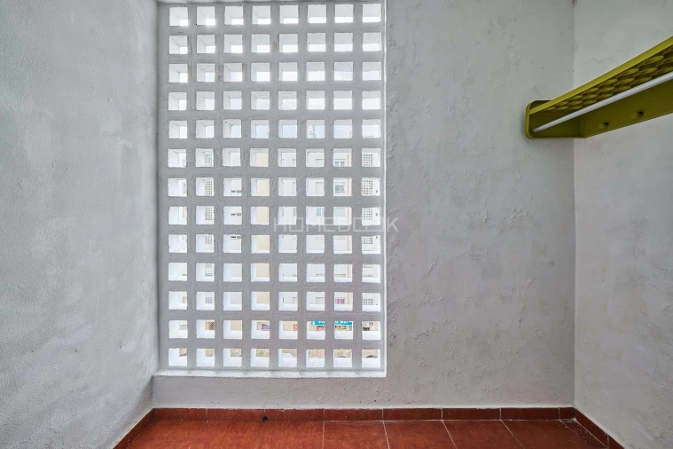 Apartamento T1 para Venda em Carnaxide e Queijas Foto 9