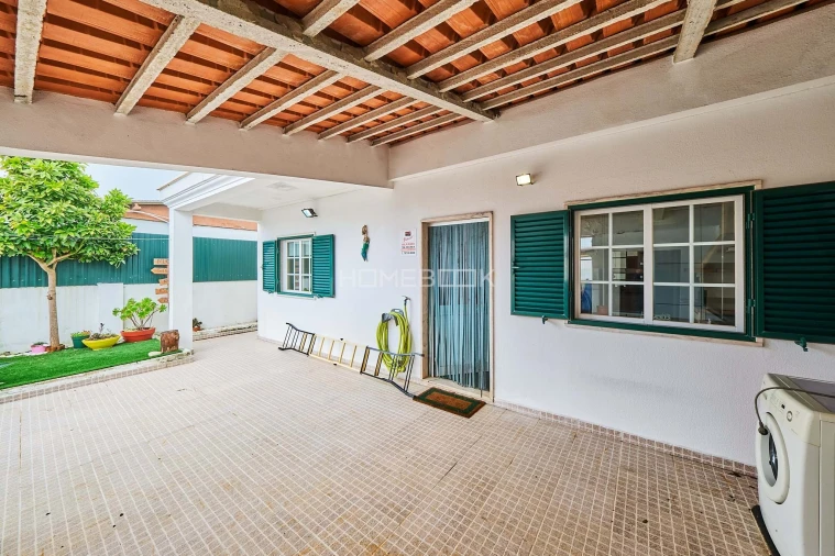 Moradia T2 para Venda em Camarate, Unhos e Apelação Foto 1