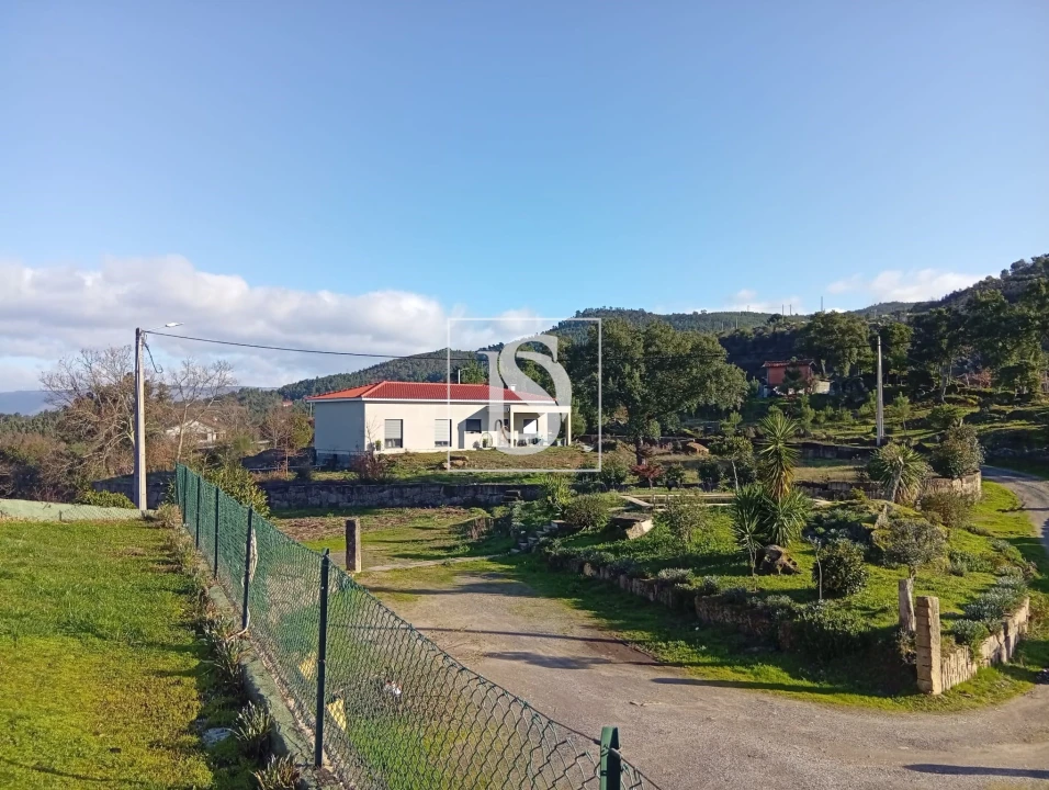 Moradia T3 para Venda em Atei Foto 10