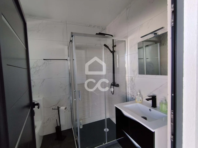 Moradia T4 para Venda em Bustelo Foto 35