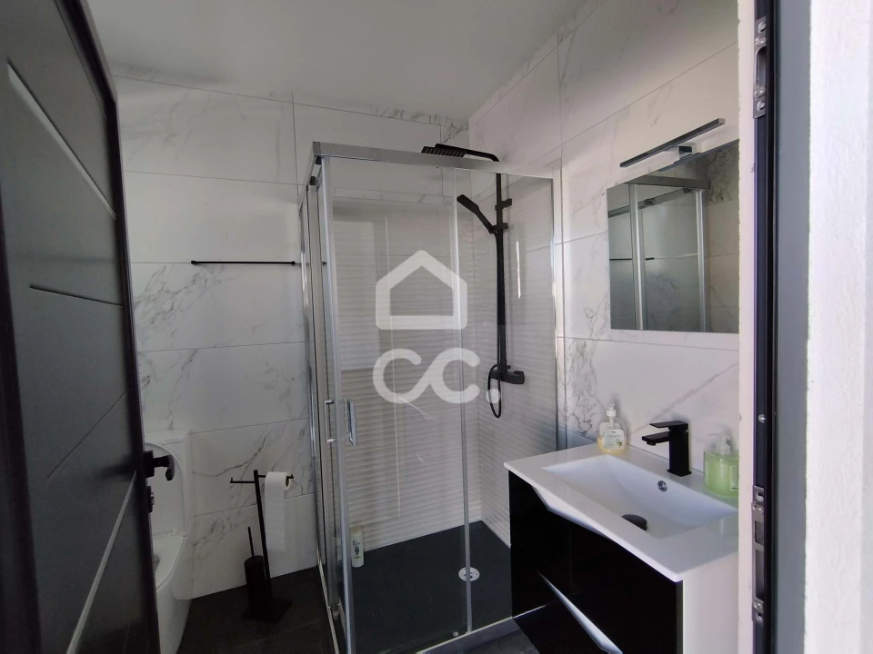 Moradia T4 para Venda em Bustelo Foto 35