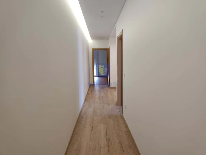 Moradia T4 para Venda em Alhos Vedros Foto 19