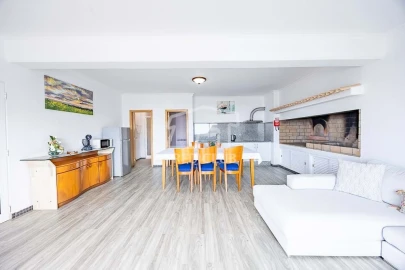 Moradia T5 para Venda em Arco da Calheta