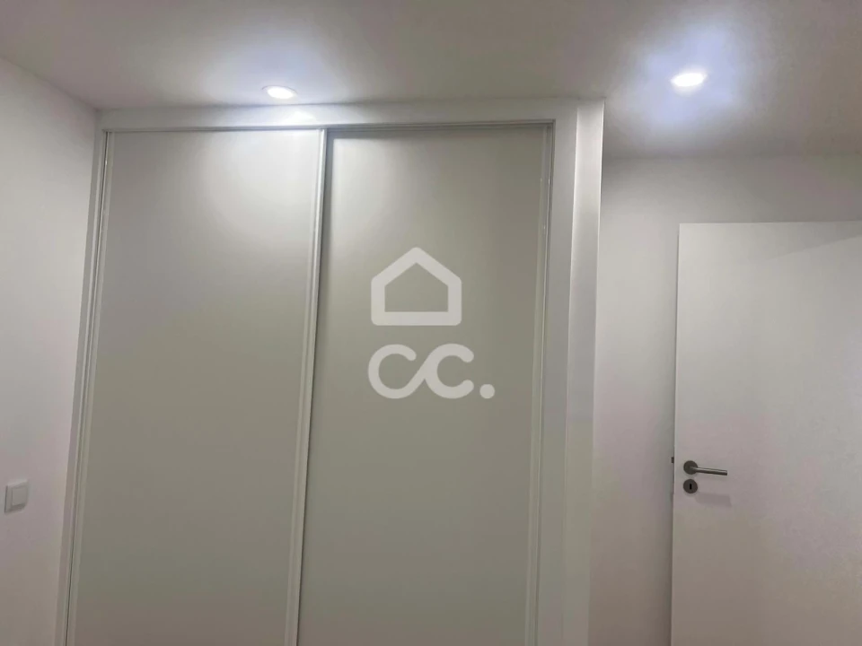 Moradia T2 para Venda em Mujães Foto 8