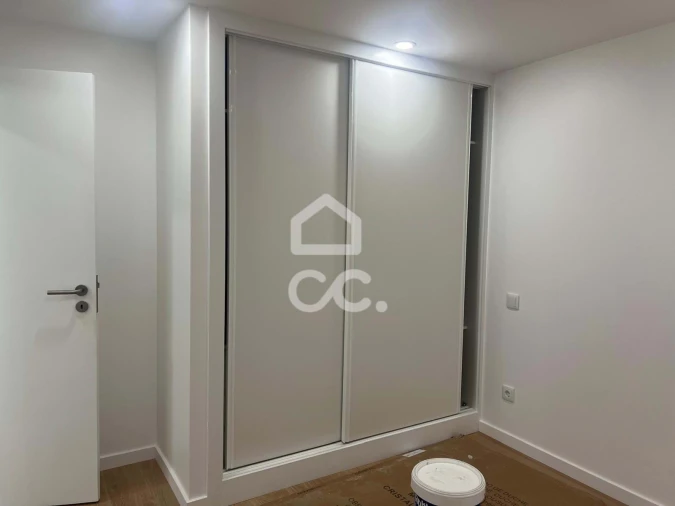 Moradia T2 para Venda em Mujães Foto 7