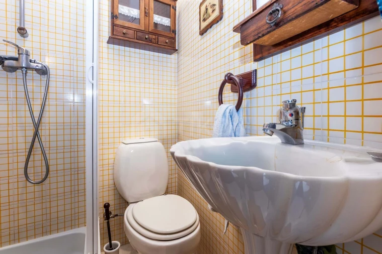 Apartamento T4 para Venda em Venteira Foto 22