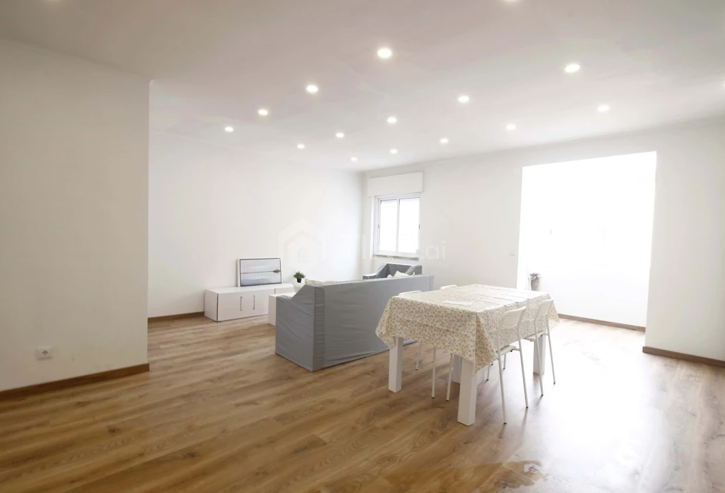 Apartamento T3 para Venda em Amora Foto 10