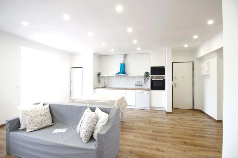 Apartamento T3 para Venda em Amora Foto 1