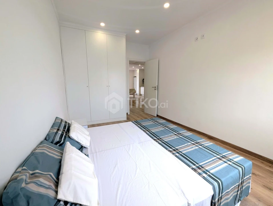 Apartamento T3 para Venda em Amora Foto 16