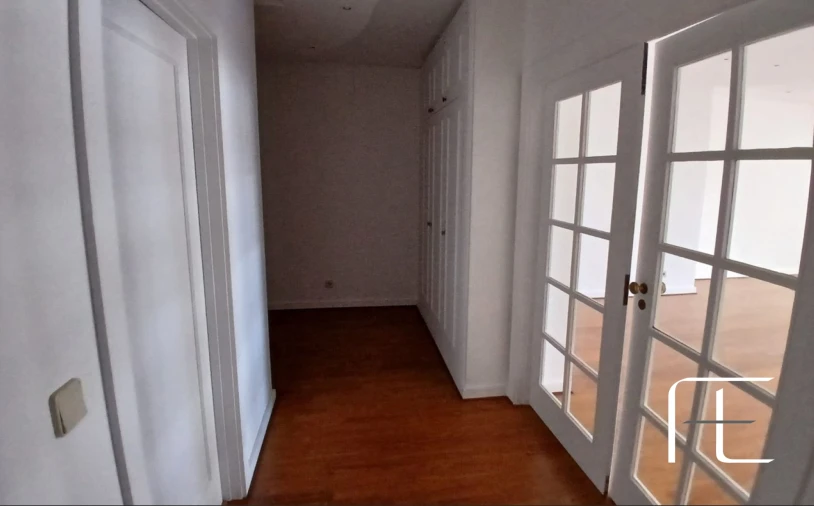 Apartamento T4 para Venda em Aldoar, Foz do Douro e Nevogilde Foto 10