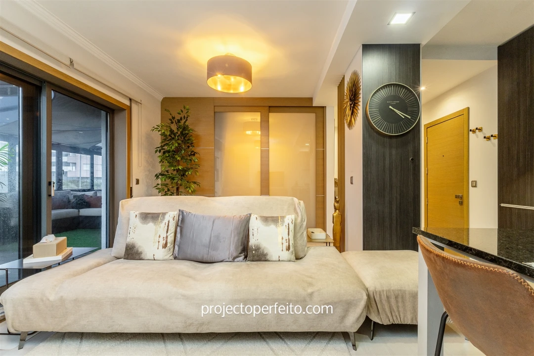 Apartamento T1 para Venda em Mafamude e Vilar do Paraíso Foto 11