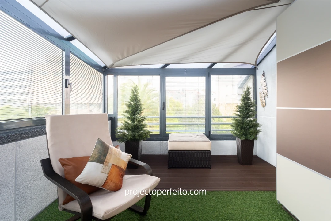 Apartamento T1 para Venda em Mafamude e Vilar do Paraíso Foto 2