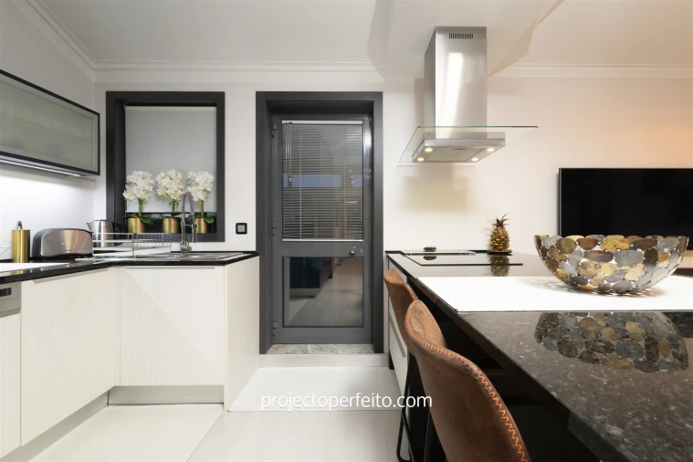 Apartamento T1 para Venda em Mafamude e Vilar do Paraíso Foto 7