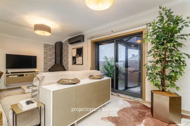 Apartamento T1 para Venda em Mafamude e Vilar do Paraíso Foto 12