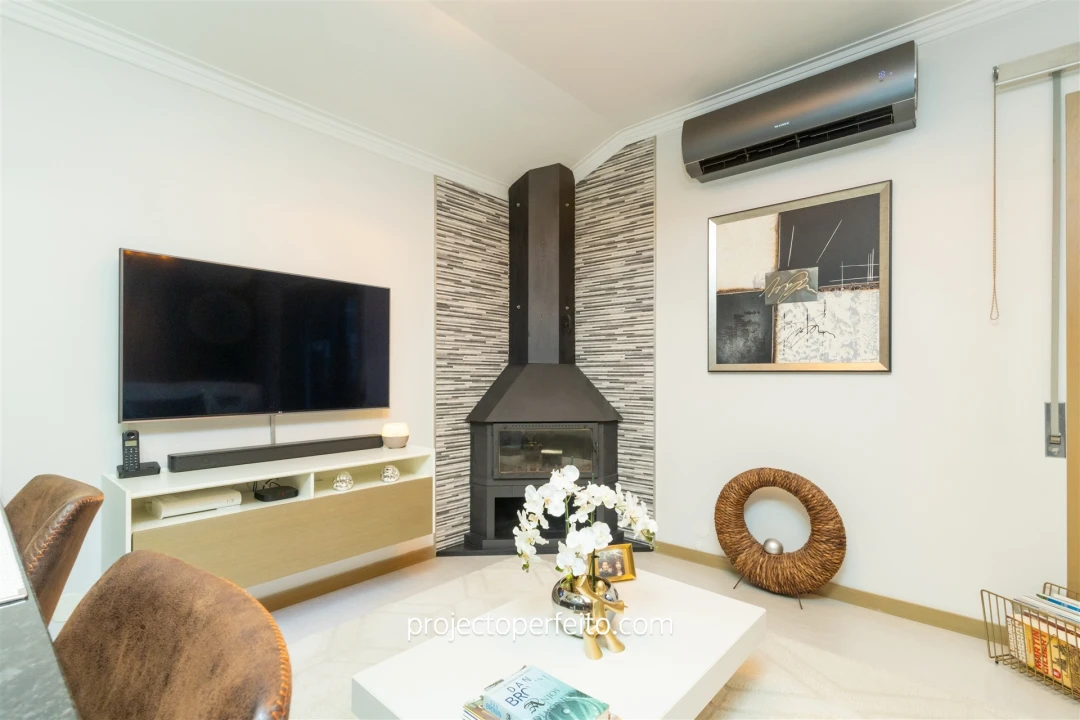 Apartamento T1 para Venda em Mafamude e Vilar do Paraíso Foto 10