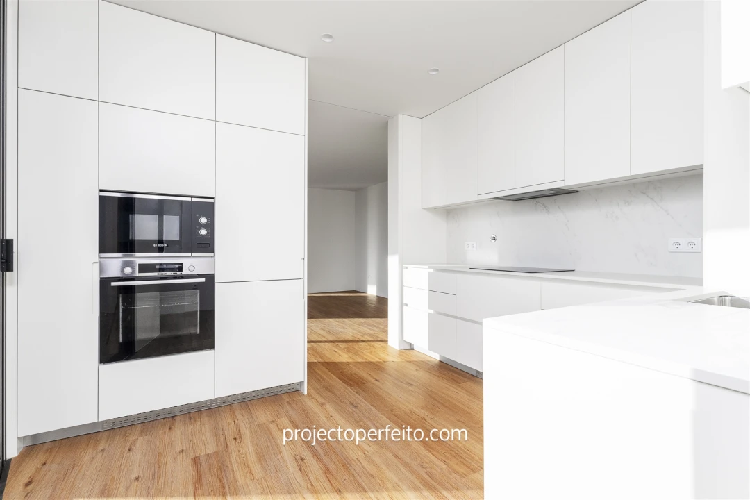 Apartamento T2 para Arrendamento em Santa Marinha e São Pedro da Afurada Foto 3