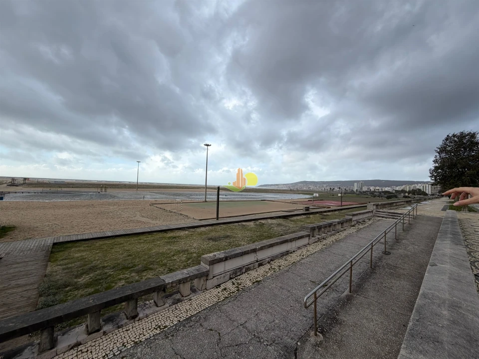 Apartamento T1 para Arrendamento em Buarcos Foto 1