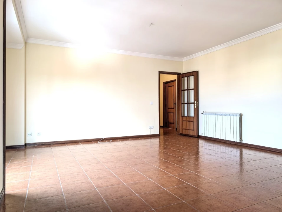 Apartamento T2 para Venda em São Bernardo Foto 12