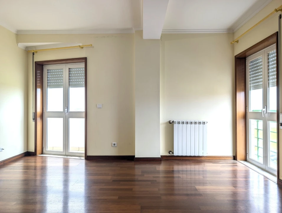 Apartamento T2 para Venda em São Bernardo Foto 24