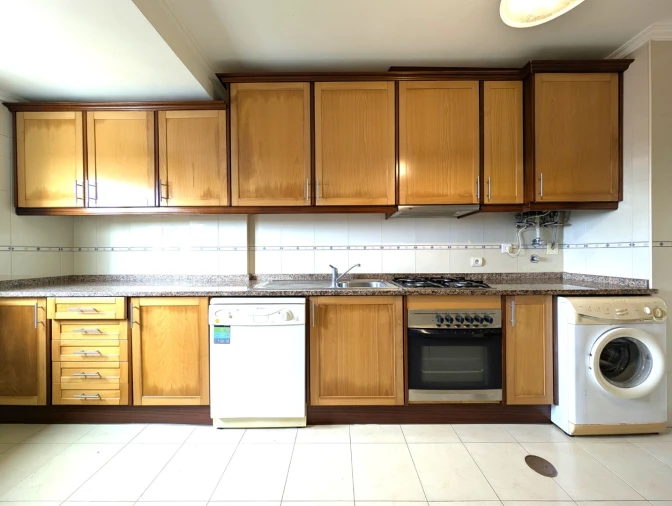 Apartamento T2 para Venda em São Bernardo Foto 3