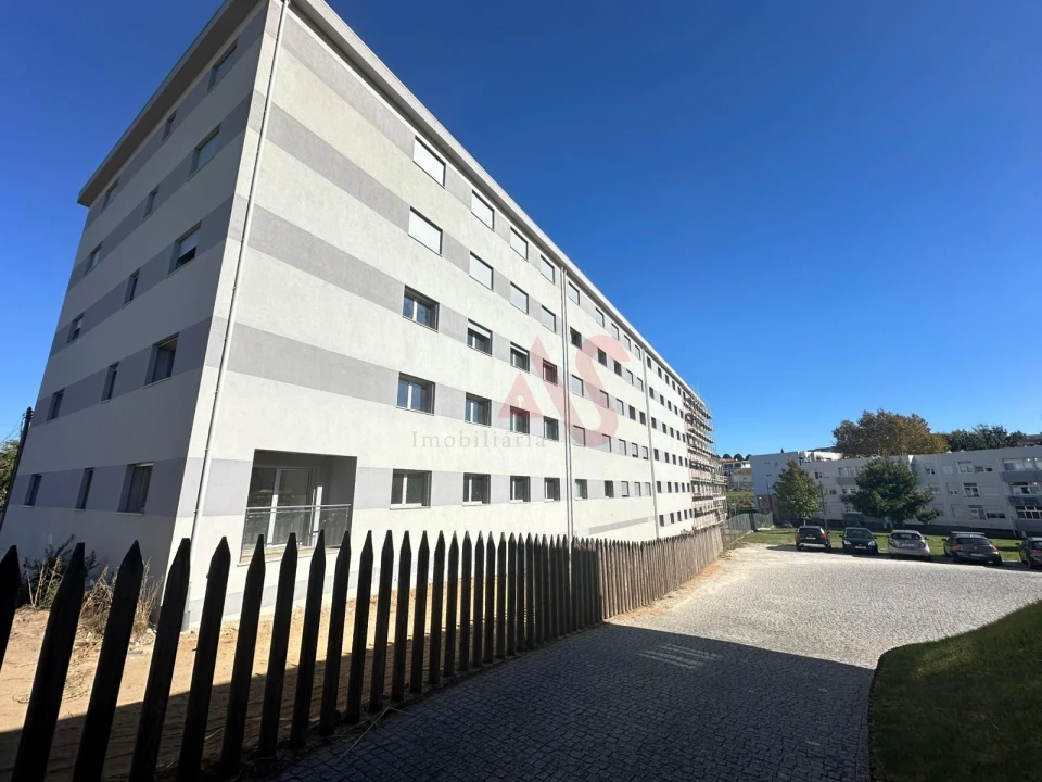 Apartamento T2 para Venda em São Vicente (Braga) Foto 3