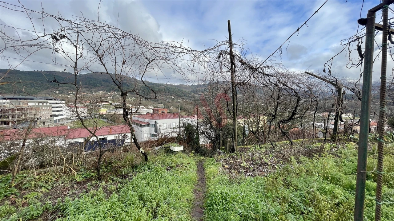 Moradia T6 para Venda em Vieira do Minho Foto 48