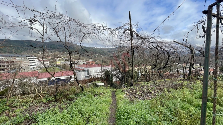Moradia T6 para Venda em Vieira do Minho Foto 48