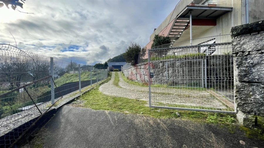 Moradia T6 para Venda em Vieira do Minho Foto 57