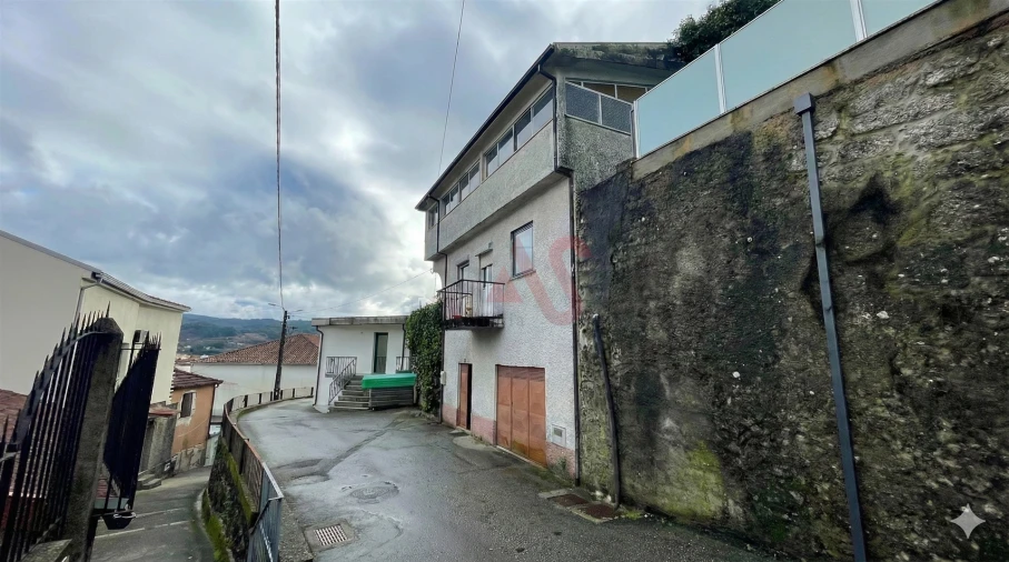 Moradia T6 para Venda em Vieira do Minho Foto 17