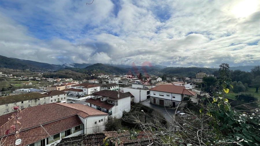 Moradia T6 para Venda em Vieira do Minho Foto 53