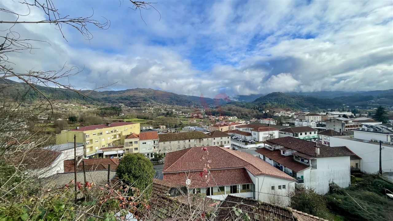 Moradia T6 para Venda em Vieira do Minho Foto 54