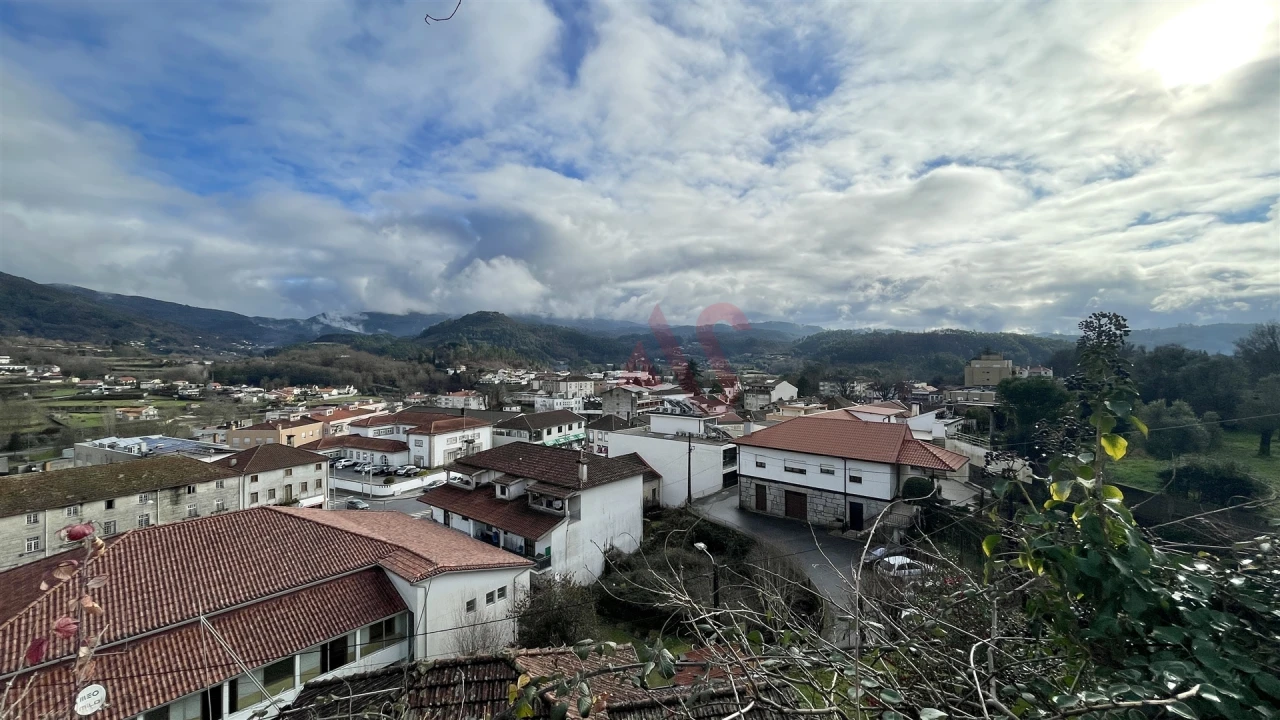 Moradia T6 para Venda em Vieira do Minho Foto 53